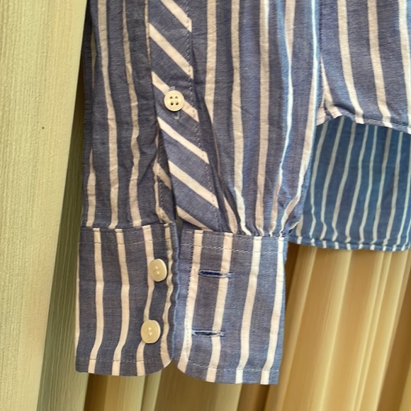 XS J. Crew Button Down Striped Blue Cotton Blouse 💙 - Picture 2 of 9